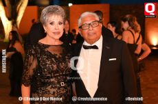 Dolores Velázquez y Alberto Muñoz.