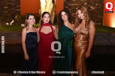 Paulina Bravo, Laisha Cervantes, Andrea Padilla y Ale Arévalo..