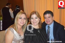 Chely Macías,  Vero Cervantes y Alejandro Marmolejo