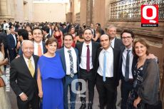Eugenio Camarena acompañado de su Familia
