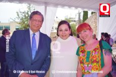 Gerardo Mosqueda,  Miriam Mosqueda y Karolina Pasionek