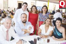 Fernando Iturralde, Lulis Sánchez, Irma Navarro, Agustín Iturralde, Fabricio Anaya, Cinthya Anaya y Carmenchu Ostiz