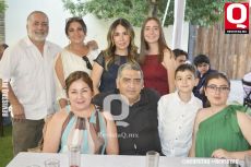 Marco Aurelio Márquez, Beatriz Adriana López, Gabriela López, Ximena Cabrera, Luisa López, Luis Moreno, Luis Moreno y Mariana Moreno