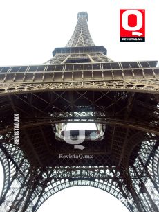 Impresionante  desde que ves a la Torre Eiffel