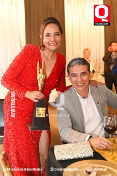 C.P. C. Paty Bueno y C.P. Luis Alberto Rodríguez