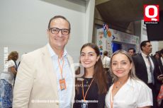 Eduardo Barajas,  Andrea Barajas y Anabel García