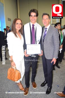 Karla Rivera,  Gustavo Ascencio y Gustavo Ascencio