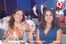 Alitzel Rivera y Evelyn Muñoz