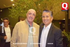 Alejandro Herrera y el Dr. David González