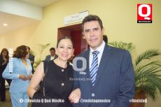 Lic. Evelyn García y C.P. Rafael López