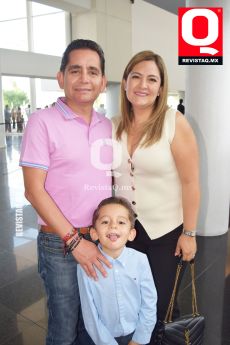 Chema Padilla,  Chemita Padilla y Mariana Soto