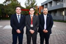 A    Jorge Jiménez Lona, El Mtro. Luis Alfonso González, S.J. y Pablo Elizondo