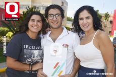 Janinne Saade, Elie Saade y Denisse Vázquez