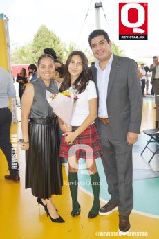 Michelle Palacios, Sofía Hernández y Gustavo Hernández