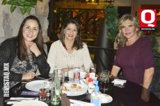 Blanca Mateos, Angélica López y Verónica Hernández