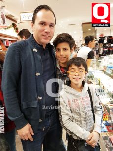 Gerardo González e hijos