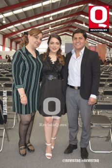 Lorena Alcalá, Jimena de los Cobos y Enrique Torres