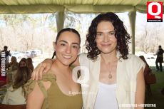 Jacqeline González y Estefania Padilla