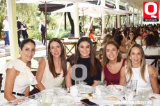 Maribel González,Irazu Velázquez, Montse Reza, Anabel Velázquez y Mónica Urdiales