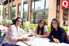 Zoé Valdivia, Miranda Castro y Fabiana Cortés