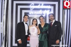 A   Fernando Magaña, Alexa Magaña, Yolanda Fuentes y Adrián Magaña.
