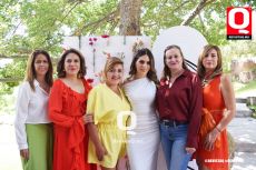 Ivania González en familia