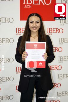 Scarlet Frias Zapatero