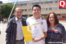 Javier Moreno, José Moreno y Ma Esther Ríos