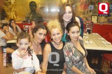 Isabella Medina, Fabiola Lira, Paola Medina y Majo Mondragón