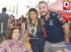 Josefina González, Graciela Muñoz y Mauricio Valadez
