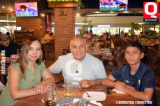 Alma Martínez,  Mario Porras y Matias Porras