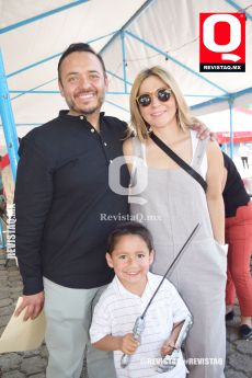 Juan Carlos Madrigal, Mariano Madrigal y Mariana Zavala