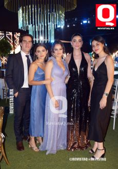 Rodrigo Arroyo, Milena Nassar, María Inés Nassar, María José Pérez y Rafaella Márquez