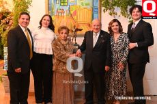 Gerardo Ramírez, Vanessa Hurtado, Rosalina Pérez, Eduardo Ramírez, Rosy Ramírez y Luigi Ramírez