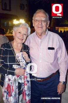 Dr. Benjamín Gallo y su esposa