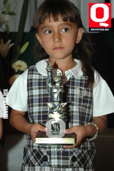 Adriana Madrigal.