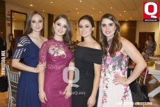 Victoria Loza, Sandra Loza, Mayra Loza y Carolina Miranda