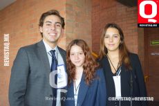 A    Enrique Flota, Tania Mier y Ximena Ossio
