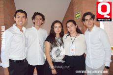 Daniel Gómez Revilla, Diego Ramos Uviña, Daniela Macías Vazquez, Sofía Chávez y Rivera Rafael