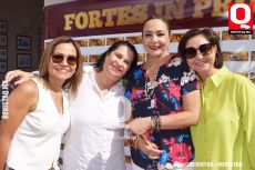 A Luz María Fierro, Martha Serra, Maricarmen Ruiz y Ana Luz Martínez