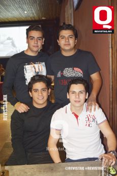 Alan Mares, Juan López, Leonardo Hernández y Gilberto Díaz