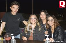 Diego Rocas, Tamara López, Miranda Torres y Jimena Núñez
