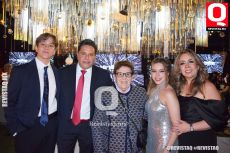 A   Familia Hernández Nava y Sor  Ángeles