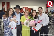 Michelle Marentes, Manuel Marentes ,Graciela Martínez , Daniela Marentes y Jesús Campos