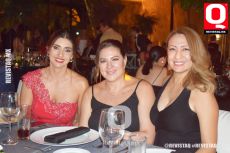 Carolina Castro, Valeria Espina y Miriam Murillo