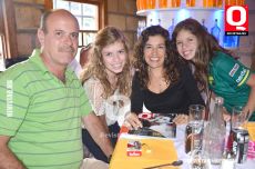 Gerardo Hernández, Silvia Hernández,Silvia Alderete y Luza Hernández