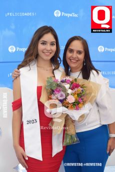 Daniela Sánchez y Gabriela Macías