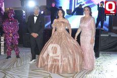 Miriam Scarlet Vázquez  Vargas con sus papás