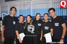 A   Armando Valdéz, Shareny Espinoza, Fernanda Ascencio, Karla Hernández, Emilia Álvarez y Guillermo Arena