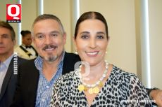 Santiago Villanueva y Pili Torres de Villanueva